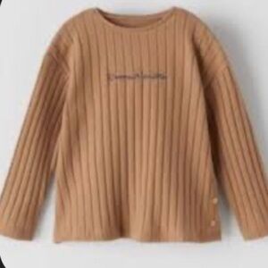 Zara baby ribbed long sleeve top says “sincere love” 18-24 a28